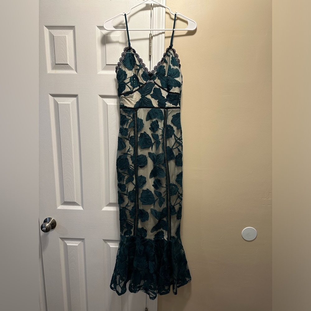 Lulu’s Lace Dress. Worn Once. - Picture 1 of 5